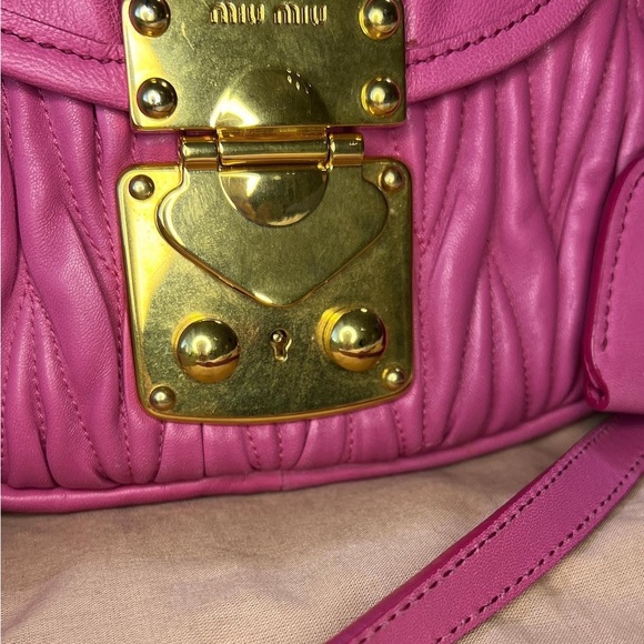 SOLD Authentic MIU MIU Miu Coffer matelassé nappa leather handbag - Picture 2 of 9